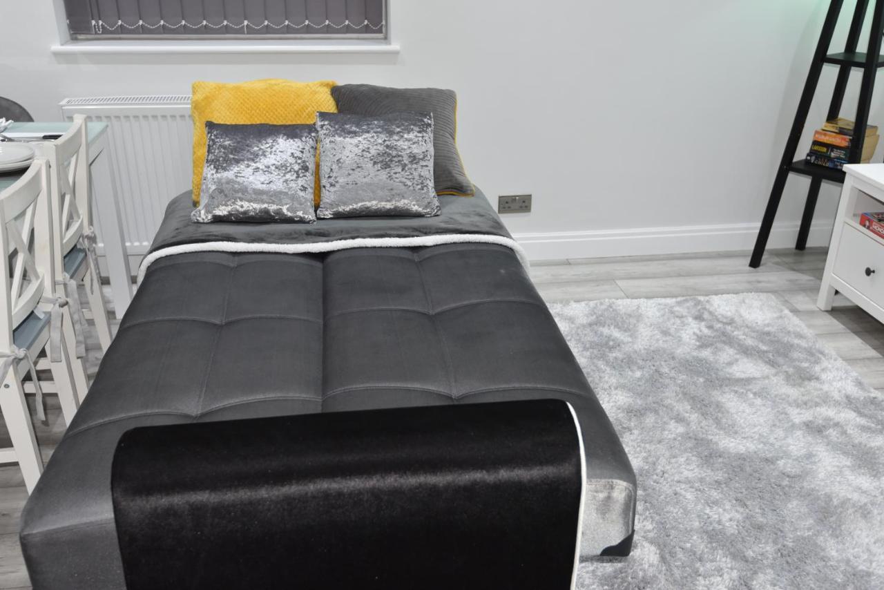 Cozy! 2-Bedroom Exclusive Apartment Near Bristol City Centre Easton Speedwell Sleeps Upto 6 Exterior photo