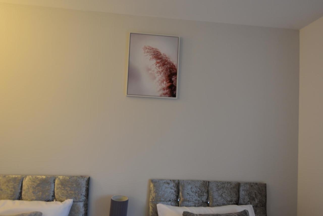 Cozy! 2-Bedroom Exclusive Apartment Near Bristol City Centre Easton Speedwell Sleeps Upto 6 Exterior photo