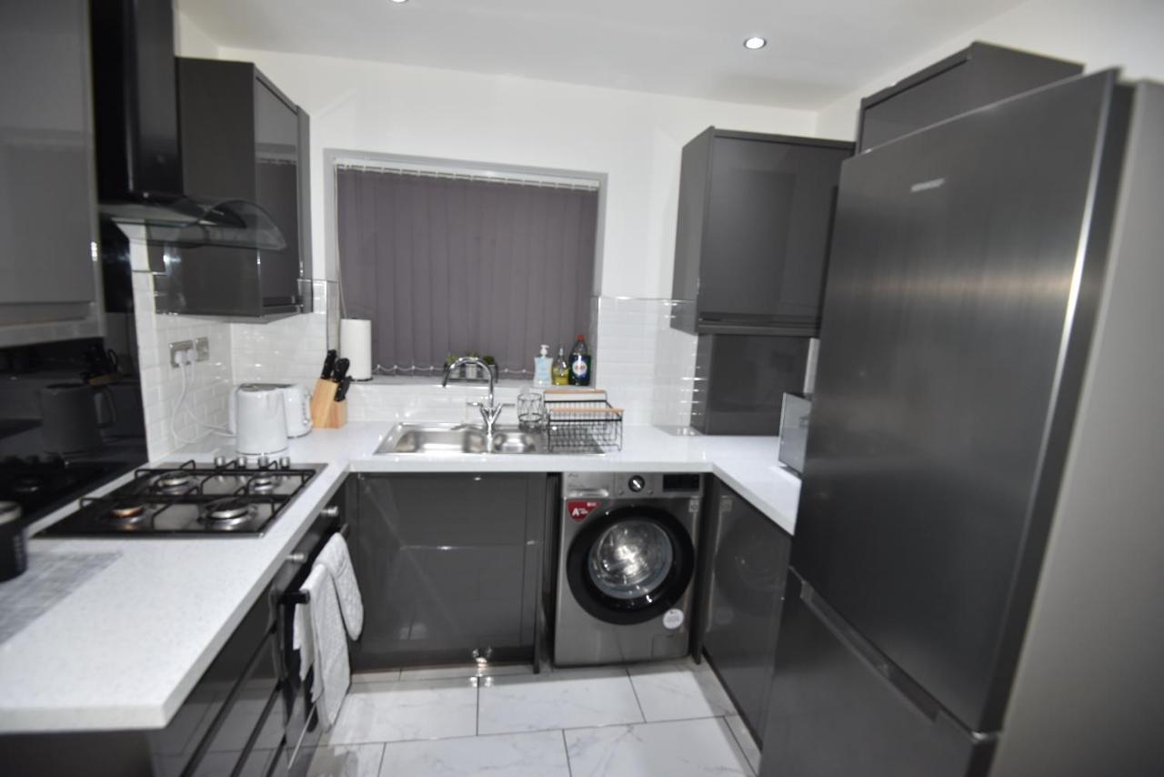 Cozy! 2-Bedroom Exclusive Apartment Near Bristol City Centre Easton Speedwell Sleeps Upto 6 Exterior photo